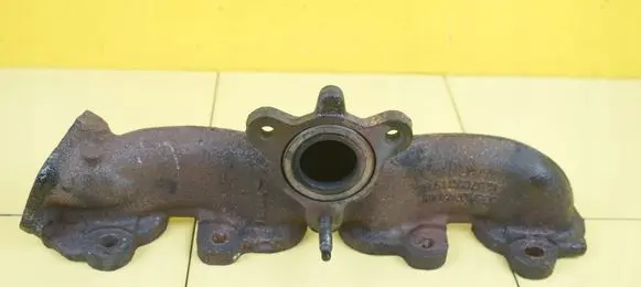 Opel Zafira C Exhaust manifold 55580744 29SP22