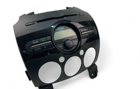 Radio/CD/DVD/GPS head unit