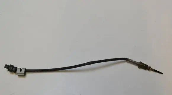 Audi A4 S4 B8 8K Oil temperature sensor 8509963
