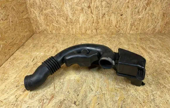 Subaru Forester SJ Intercooler air guide/duct channel