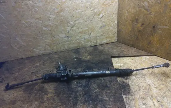 Chrysler Voyager Steering rack P04743860AB