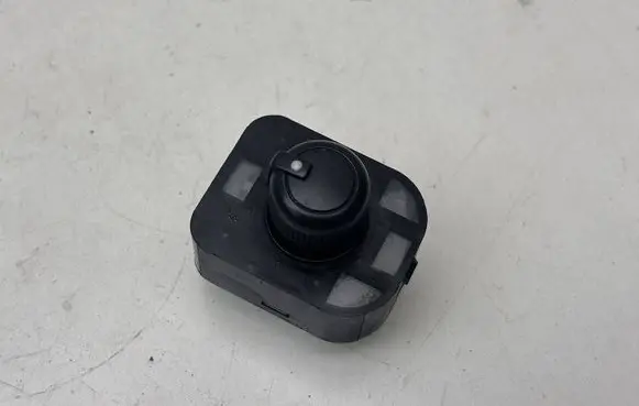 Audi A3 S3 8V Wing mirror switch 8V0959565A