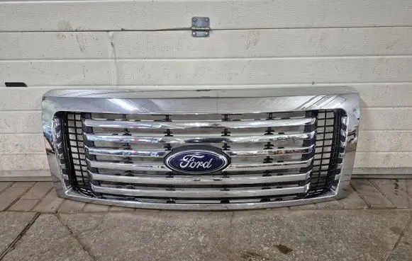 Ford F150 Front grill AL3J8200BCW