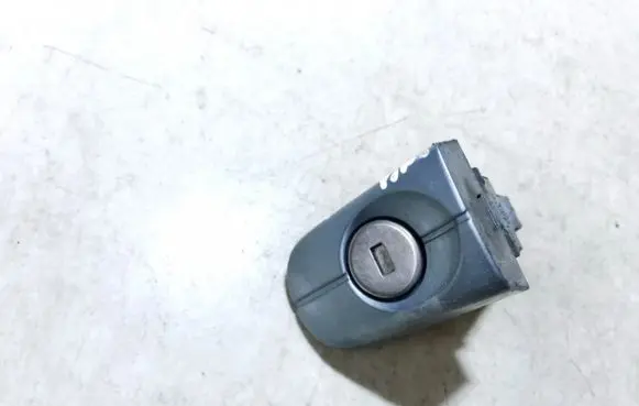 Ford Focus C-MAX Front door lock (next to the handle) 3m5ar21990ae