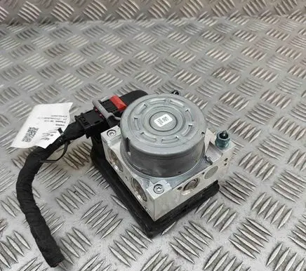 BMW X2 F39 ABS Pump 7915657