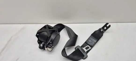 Audi Q3 8U Rear seatbelt 8U0857805