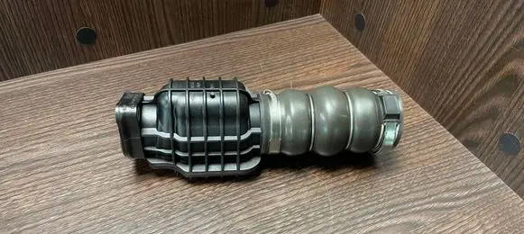 Intake resonator