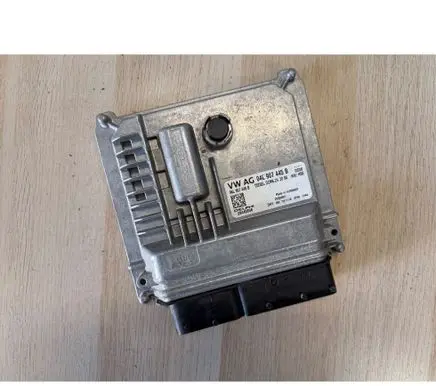 Seat Leon IV Engine control unit/module 04L907445B