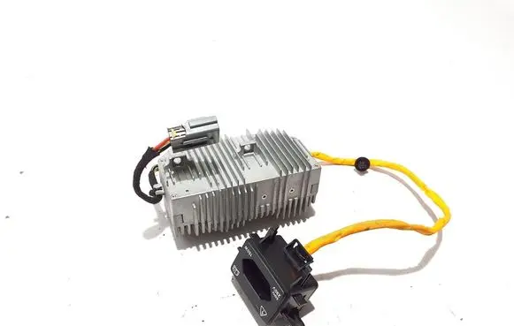 Volvo XC90 Voltage converter inverter 31443822