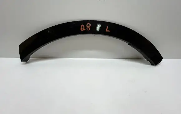 Audi Q8 Rear arch trim 4M8853817 4M8853817A 4M8853817B