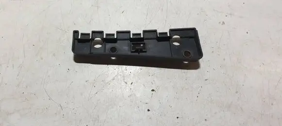 Volvo V60 Fender mounting bracket 31448916