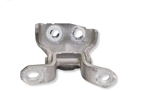 Nissan Qashqai+2 Front door lower hinge 