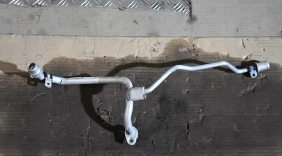 Audi Q8 Engine coolant pipe/hose
