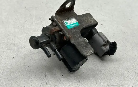 Honda CR-V Turbo solenoid valve 1397000870