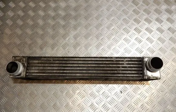 BMW 5 E60 E61 Intercooler radiator 17517795823 7795823 5614