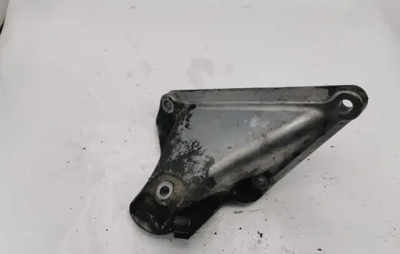BMW 5 E60 E61 Engine mounting bracket 2211676915301 6769153