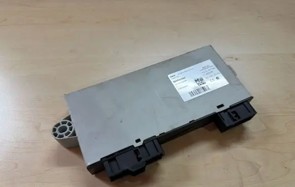 BMW 5 F10 F11 CAS control unit/module 9339274