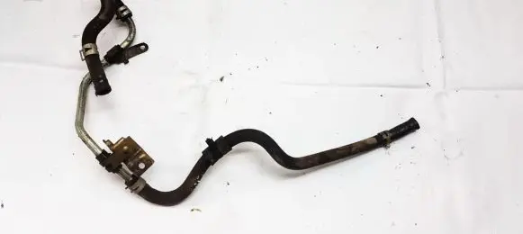 Mazda 323 Engine coolant pipe/hose
