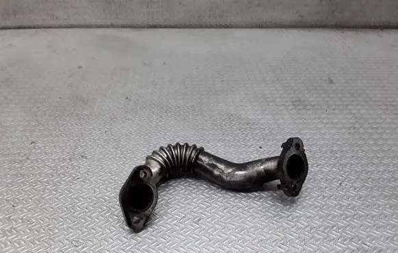 Skoda Yeti (5L) EGR valve line/pipe/hose
