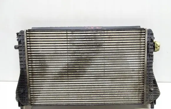 Volkswagen PASSAT B7 Intercooler radiator 3C0145805AN