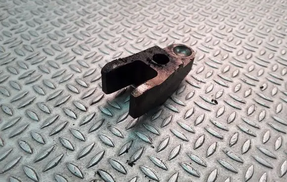 Fuel Injector clamp holder
