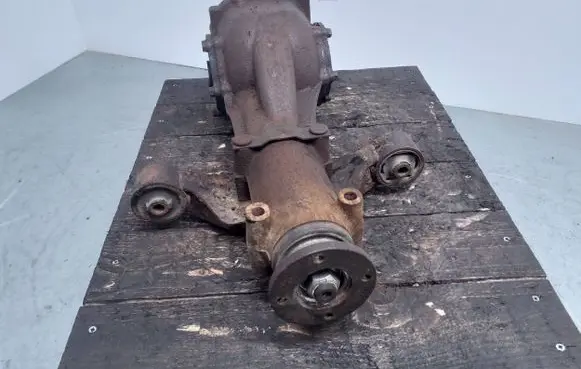 Subaru Legacy Rear differential 6130