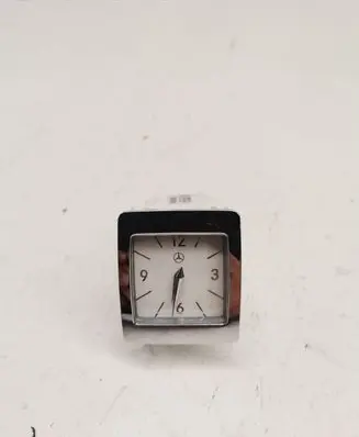 Mercedes-Benz CLS C218 X218 Clock A2188270000