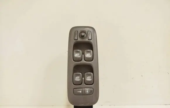 Volvo V70 Electric window control switch M0D22A00276 0452959