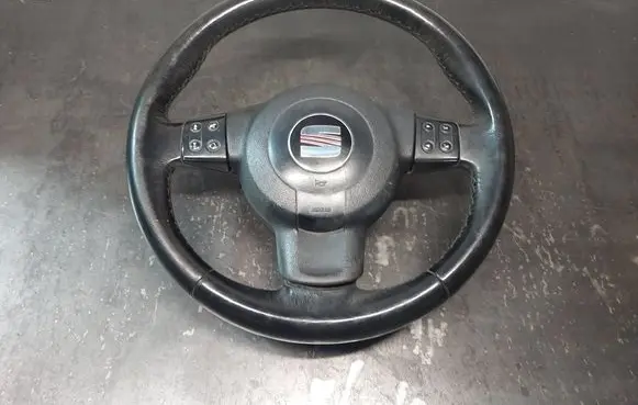 Seat Altea Steering wheel 5P0419091B 5P0959537