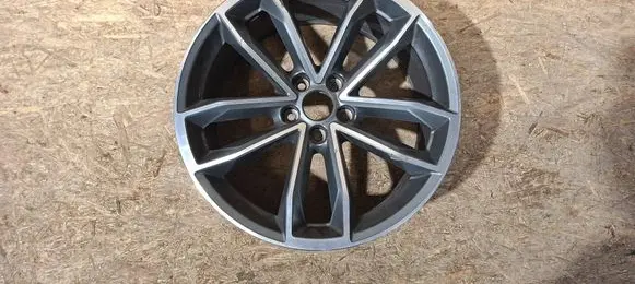 Audi A5 R19 alloy rim 8W0601025DF K762TK7