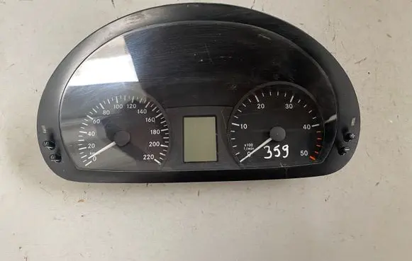 Volkswagen Crafter Speedometer (instrument cluster) 1042993