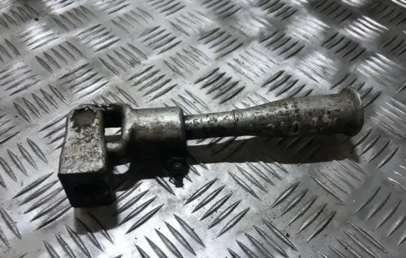 Volvo 740 Steering column universal joint