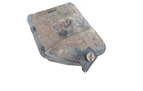 BMW 7 E23 Fuel tank 16111178879 16111176365 16111177621