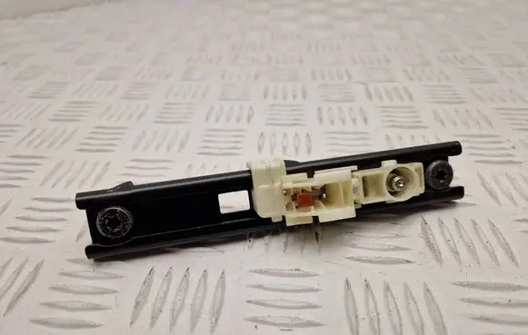 Renault Clio IV Seat belt adjustment rail 878248632R 5242768