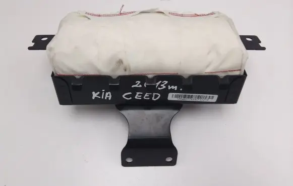 KIA Ceed Passenger airbag 84530A2000 A284591010