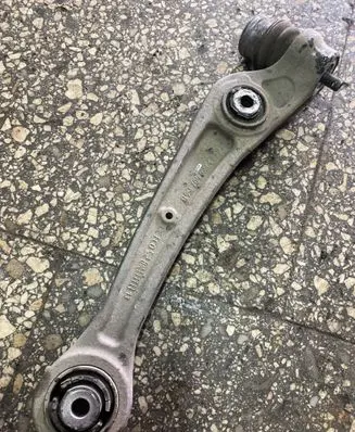 Audi A4 S4 B8 8K Front lower control arm/wishbone