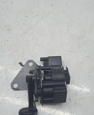 Volkswagen Sharan Vent window/glass motor 7M0847080