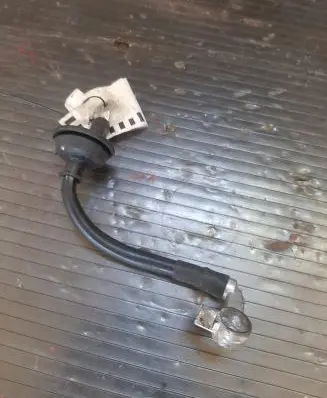 Volkswagen Touareg I Positive cable (battery) 7L0971225H