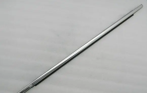 Volkswagen Tiguan Front door glass trim molding 5N0837476E 5N0837476