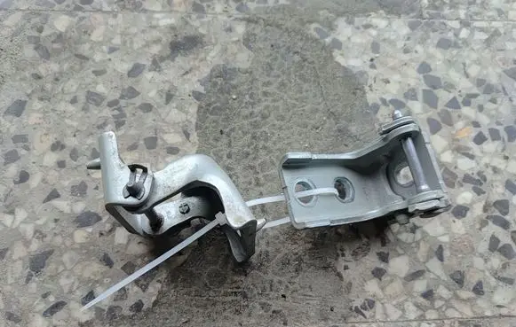 Peugeot 3008 I Rear door hinge set PEUGEOT-3008