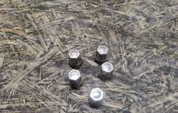 Land Rover Range Rover Velar Nuts/bolts 