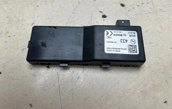 Chevrolet Cruze Antenna control unit 13503204 F00HJ00487 3204DS92410359