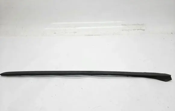 BMW 2 F45 Windshield trim 7301035