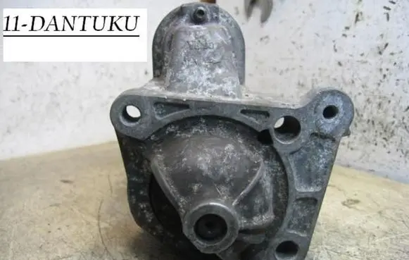 Opel Vivaro Starter motor D7R44