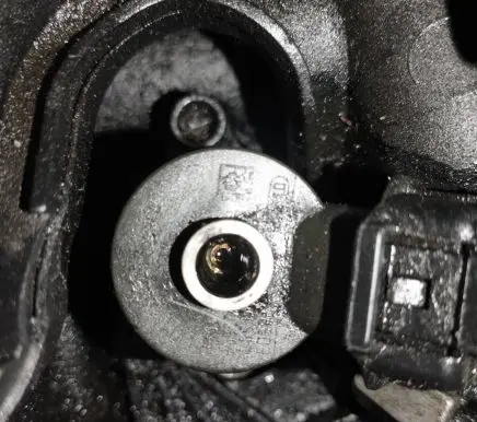 Suzuki SX4 Fuel injector 0445110235