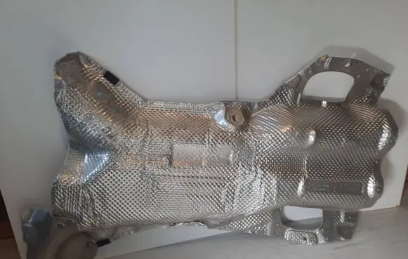BMW M4 F82 F83 Exhaust heat shield 8055326