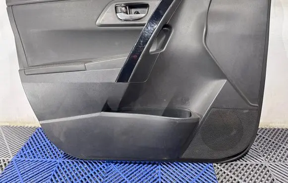 Toyota Auris E180 Front door card panel trim 6777802280