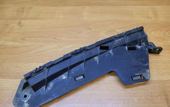 Volvo V70 Front bumper mounting bracket 30796387 BP3EA