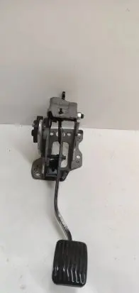 Clutch pedal