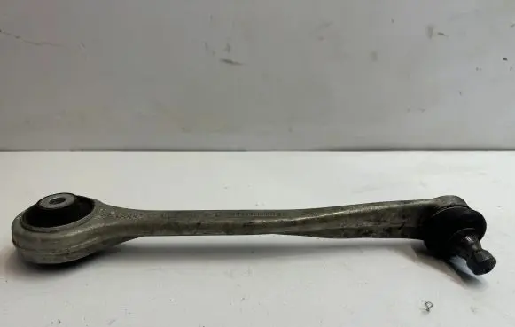 Porsche Macan (95B) Front lower control arm/wishbone 8K0505P